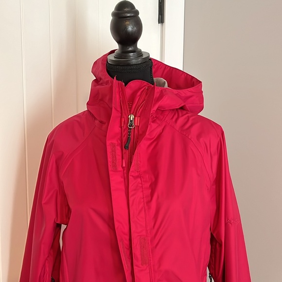 Aquamax Rainjacket - Picture 3 of 7